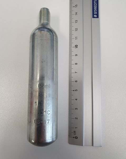 Savunpoisto ponnekaasupullo Ponnepullo, kaasupatruuna, ponnekaasutoimisen savunpoistolaitteen ponnepullo